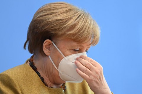 Меркель скасувала запис на щеплення від коронавірусу, - ЗМІ