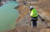 ​Судитимуть посадовця та фахівця підприємства через незаконний видобуток коалінів