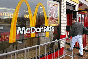 ​McDonald's снизил продажи в мае из-за дорогого топлива