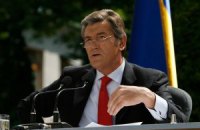 Ющенко: свеча в память о Голодоморе - моральный долг честных людей