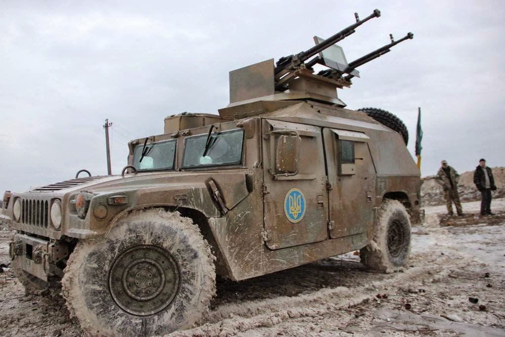 <i>HMMWV</i> (<i>the High Mobility Multipurpose Wheeled Vehicle</i> – високомобільний багатоцільовий колісний транспортний засіб), також відомий як <i>Humvee</i> («Хамві») – повнопривідний військовий автомобіль американської компанії <i>AM General</i>.