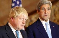 США и Британия рассматривают санкции против режима Асада и его союзников