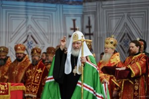 Патриарх Кирилл помолился за здоровье Митрополита Владимира