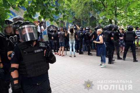 В Донецкой области протестуют из-за возможных фальсификаций на выборах (обновлено) 