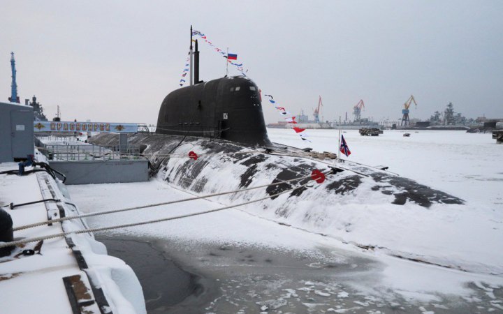 ЗМІ: британські фірми мимоволі допомагали будувати оборону підводних човнів РФ в Арктиці