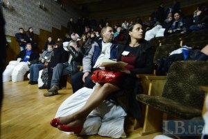 Долю Іллєнка та Гереги вирішать протоколи з чотирьох дільниць