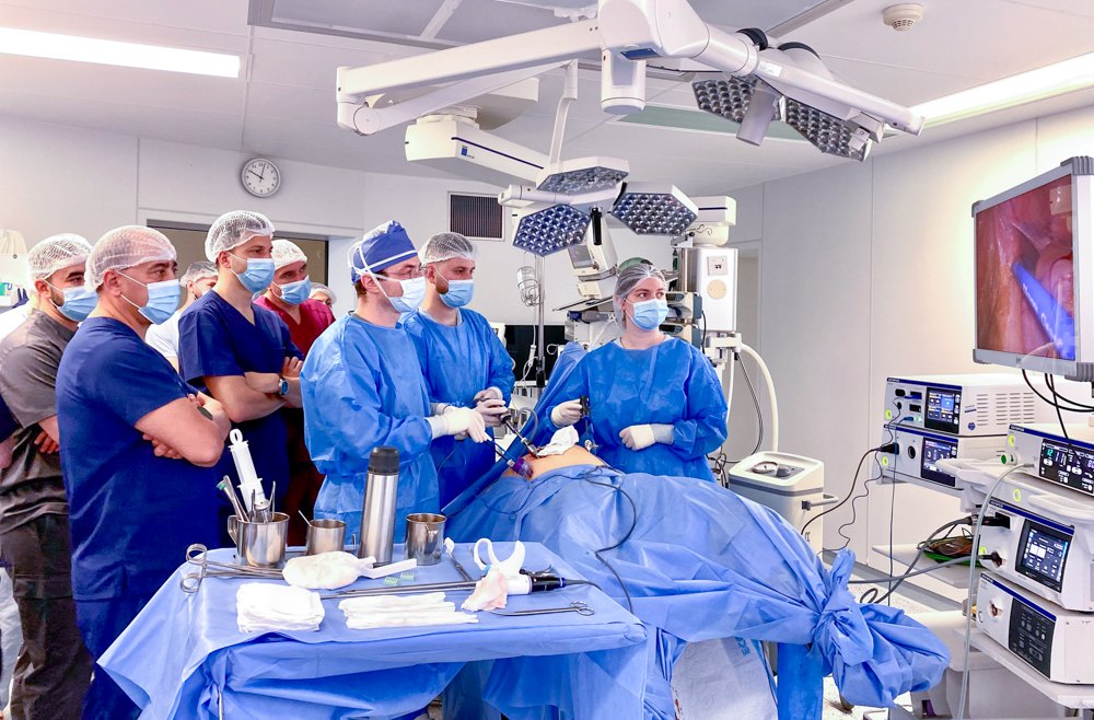 Тренінги з лапароскопічної хірургії в Академії освіти Національного інституту раку 