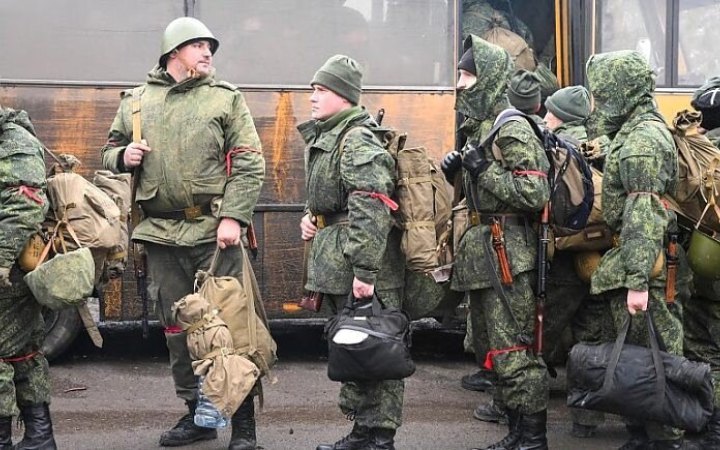 ГУР: у РФ по регіонах курсують агітпоїзди, що прославляють військову службу