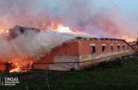 На Сумщині окупанти атакували ракетами та дронами сільськогосподарські підприємства