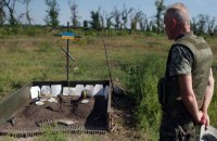Девять военных погибли за сутки на Донбассе (обновлено)