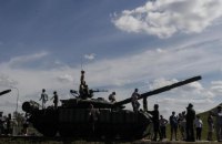 Более трети украинцев считают высокой угрозу вторжения России
