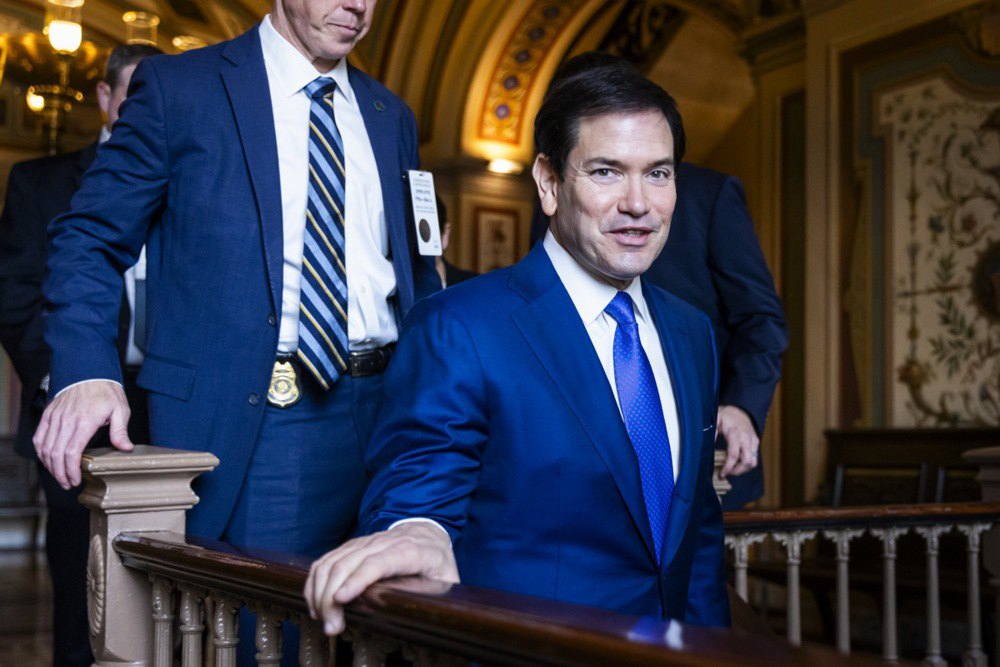 Державний секретар США Марко Рубіо перед брифінгом для сенаторів про захоплення президента Венесуели Ніколаса Мадуро, Капітолій,
Вашингтон, 7 січня 2026 року.