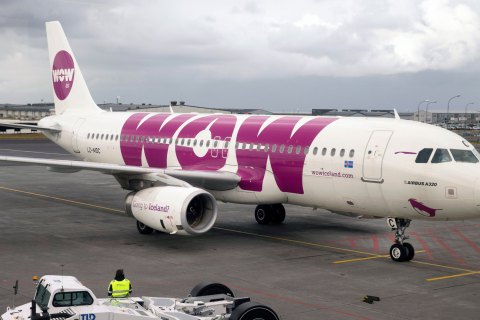 Исландский лоукостер Wow Air внезапно обанкротился и отменил все полеты 