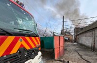 Російські окупанти атакували дронами Нікополь, є загиблий