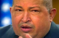 Чавес пригрозил национализировать банки