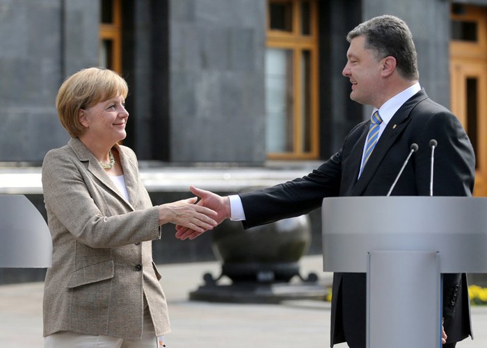 Встреча президента Украины Петра Порошенко и канцлера Германии Ангелы Меркель в Киеве, 23 августа 2014.