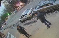 У Києві чоловік влаштував стрілянину біля кіоска