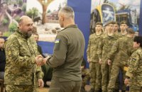 Кличко вручив нагороди бійцям київського батальйону ТрО ЗСУ