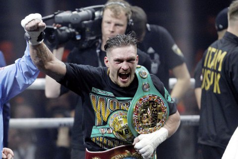 WBA обязала Усика провести защиту титула с Денисом Лебедевым