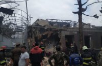 Азербайджан сообщил, что армянская армия  нанесла удар по городу Гянджа