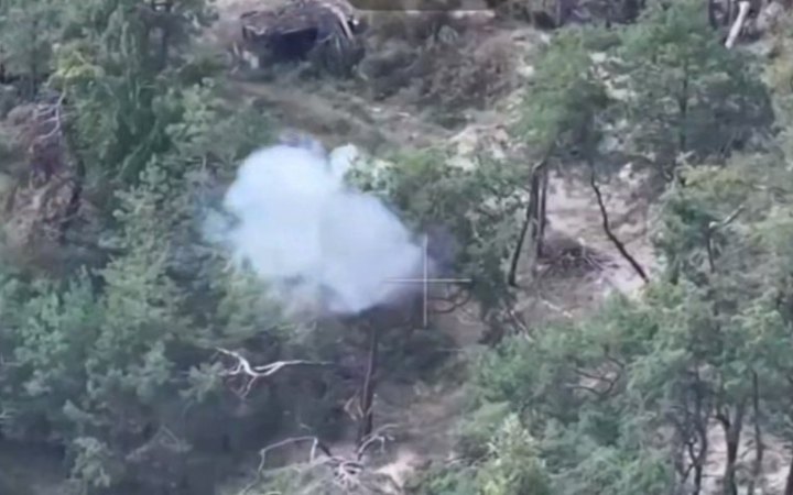 Бійці ДПСУ знищили укриття та антену росіян на Курщині