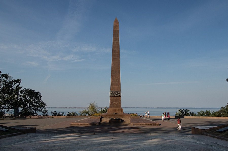 Пам’ятник невідомому матросу