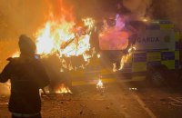 У Дубліні мітинг проти мігрантів переріс у сутички з поліцією