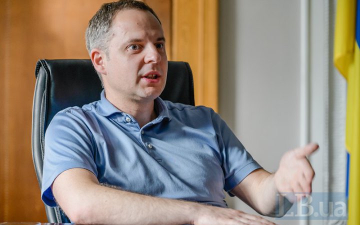 НАБУ викрило розкрадання державних коштів на "зеленому" тарифі. Серед підозрюваних – ексзаступник голови Офісу президента