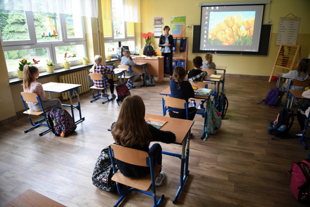 Учні початкової школи в Жешуві, 25 травня 2020 р.