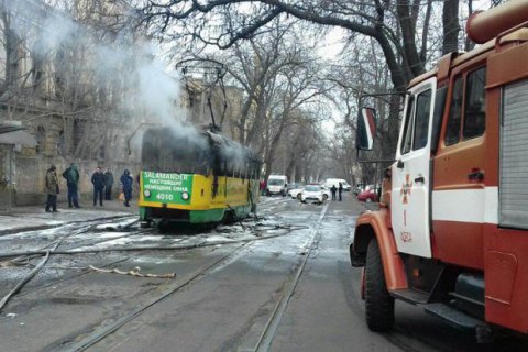 В центре Одессы сгорел трамвай