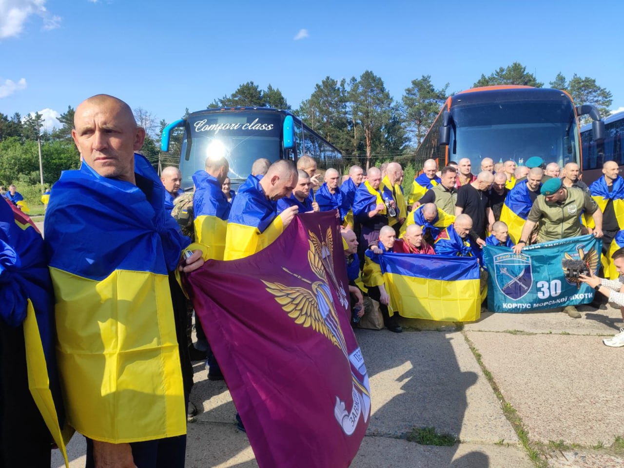 Звільнені з полону українські військовослужбовці,10 червня 2026