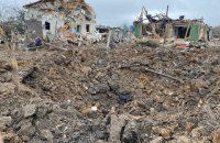 Ворог почав цинічно знищувати цілі села: ДСНС показала наслідки бомбардування Яковлівки під Харковом