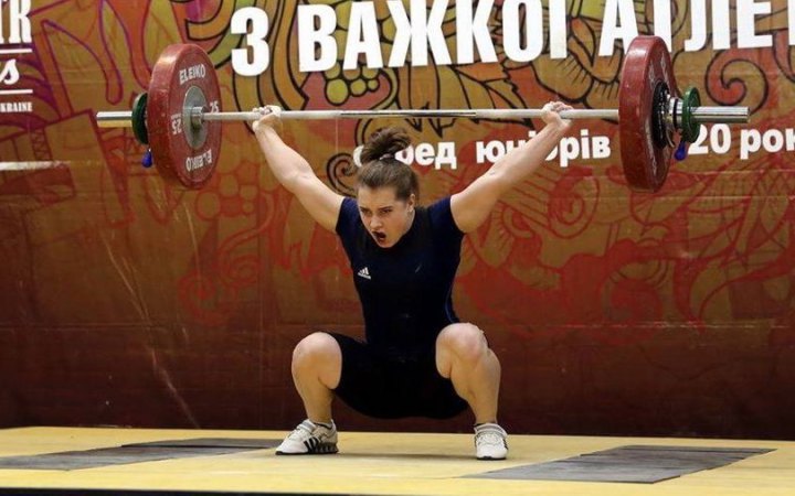 Захарченко принесла Україні ще одну медаль на юніорському чемпіонаті світу з важкої атлетики