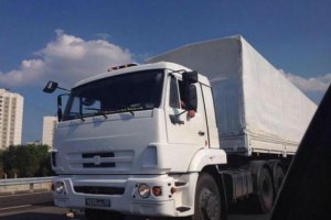 В Украину въехали уже 145 российских грузовиков