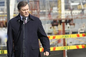 Янукович не дасть ЄС принизити себе