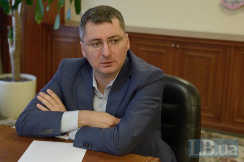Екс-заступник голови ДФС Лікарчук через суд поновився на посаді і звільнився