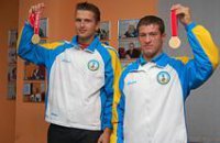 Спортсмены-легкоатлеты массово покидают Днепропетровск