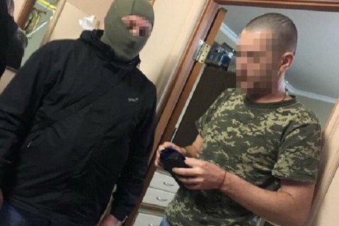 ​В Закарпатской области за содействие контрабанде задержаны двое пограничников 