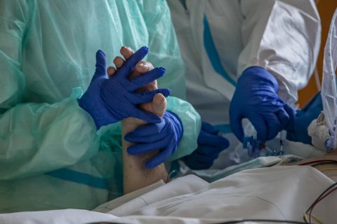 В Україні за добу виявили 12 662 випадки ковіду, госпіталізовано 3 745 хворих