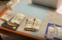 НАБУ підтвердило затримання на хабарі 4 суддів Київського апеляційного суду: гроші передали в коробці віскі