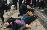 Полицейскому, который превысил полномочия при задержании активистов на Подоле, объявили о подозрении