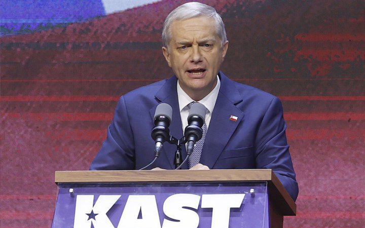 Новим президентом Чилі став правий політик Хосе Антоніо Каст