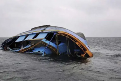 У Нігерії затонуло пасажирське судно, десятки людей зникли безвісти 