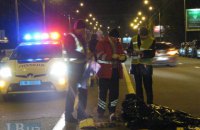 В Киеве на Оболони несовершеннолетний  водитель без прав сбил насмерть пешехода-нарушителя