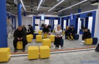 В Чехії для українців відкрився новий центр “Паспортний сервіс” 