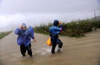 В Китае из-за тайфуна пострадали 4 млн человек