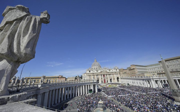 Папа Римський закликав до "справжніх переговорів" про припинення вогню в Україні