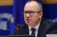 У Польщі національна виборча комісія перевірить протоколи з неправильними підрахунками голосів