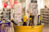 Саудівська Аравія відкриє свій перший алкогольний магазин у країні. Для дипломатів, − ЗМІ