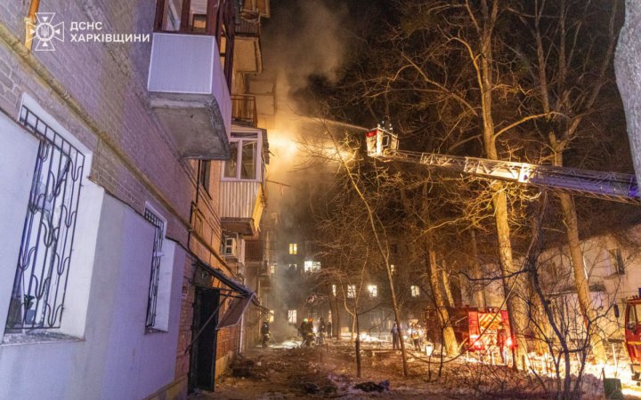 Зеленський: РФ уночі запустила по Україні понад 370 ударних дронів та 21 ракету 